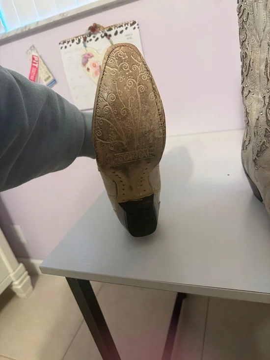 Corral White Embellished Leather Western Knee-High Boots - Picture 6 of 7